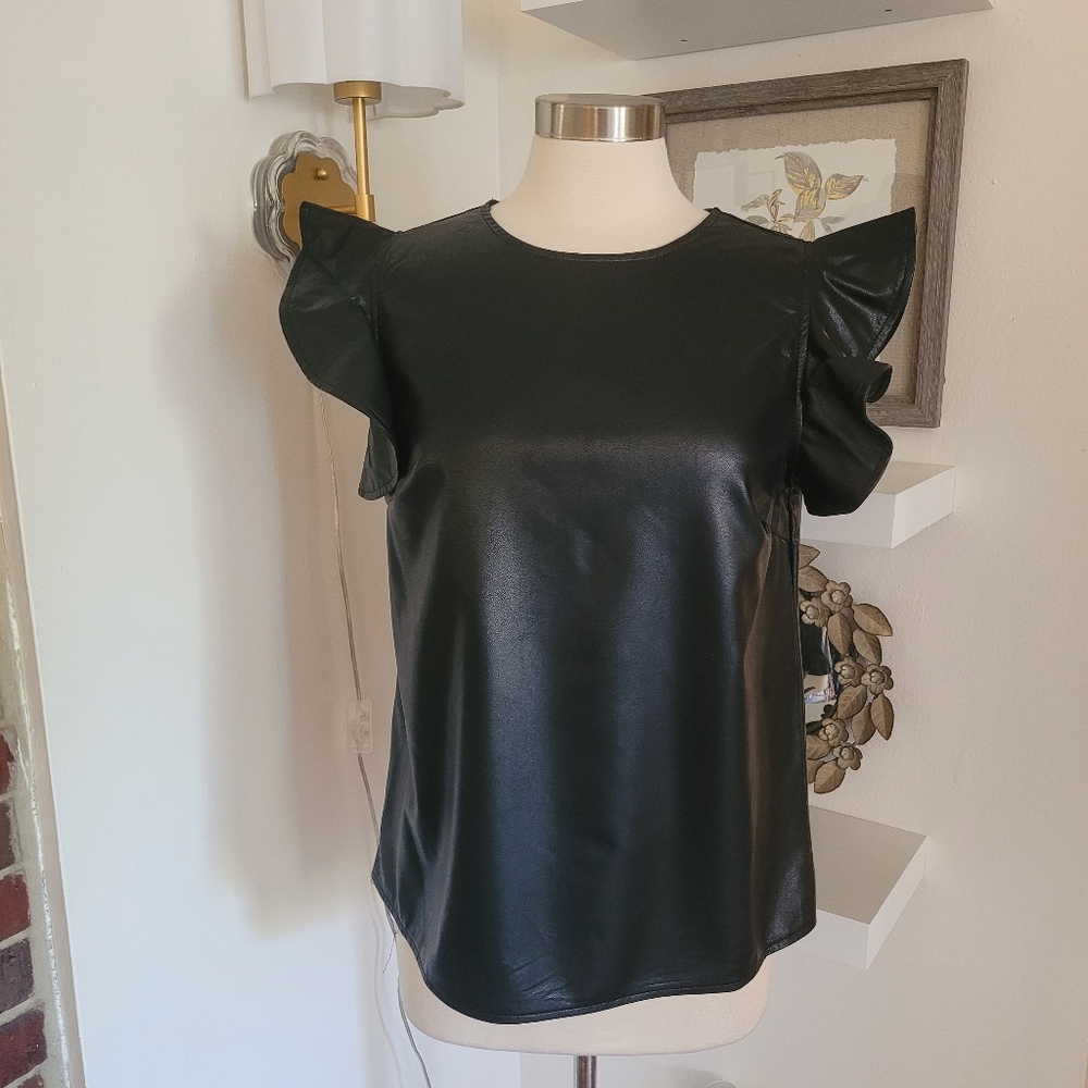 TCEC Black Faux Leather Ruffle Sleeve Top Large